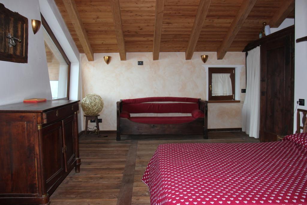Villa La Tour Nus Rom bilde