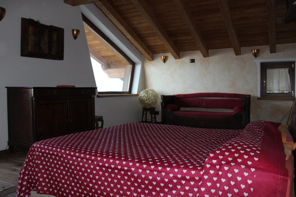 Villa La Tour Nus Rom bilde
