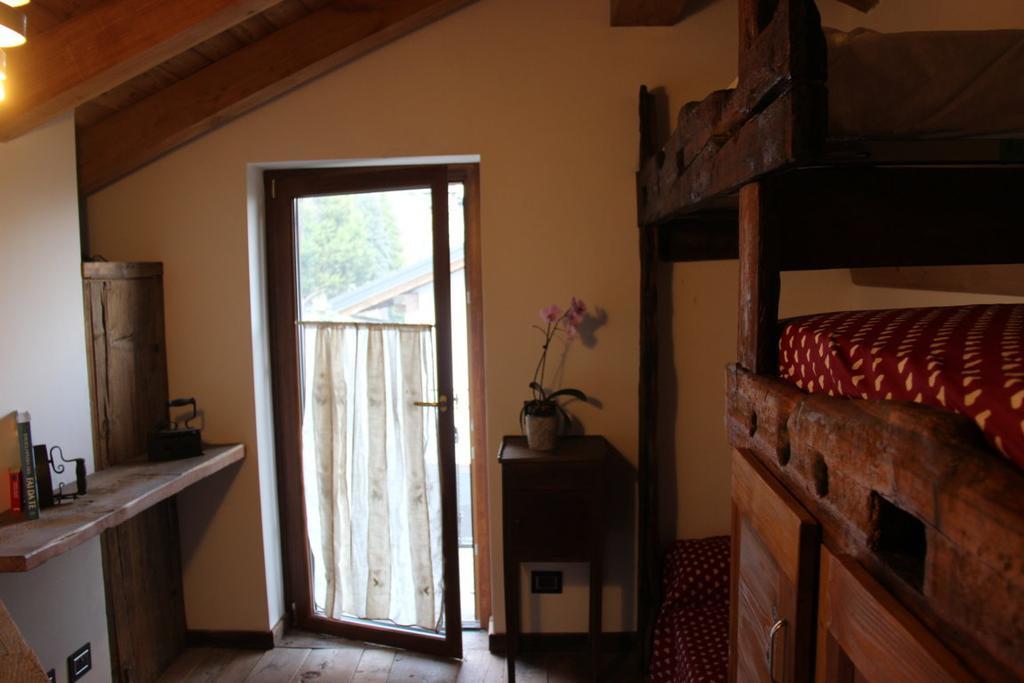 Villa La Tour Nus Rom bilde