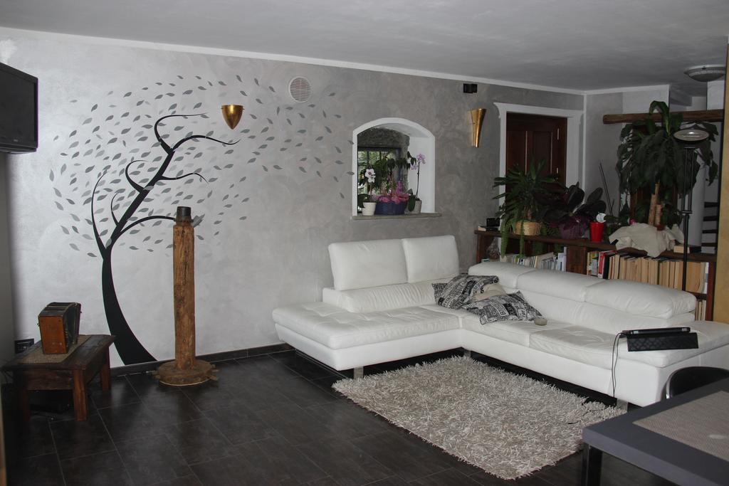Villa La Tour Nus Eksteriør bilde